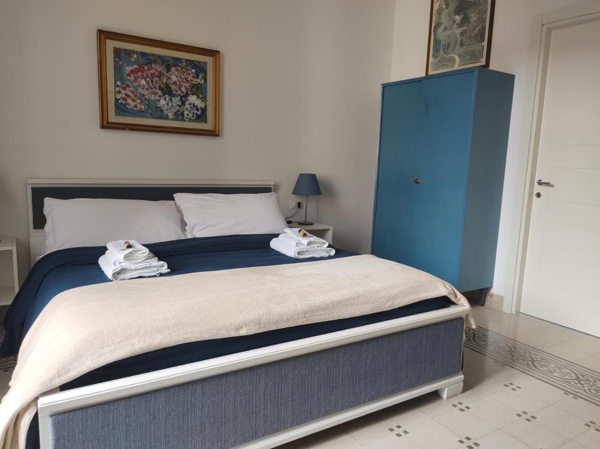 Arte Bianca Bed & Breakfast Palermo Bagian luar foto