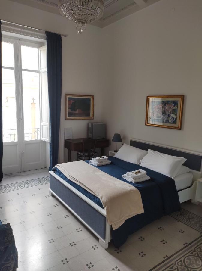 Arte Bianca Bed & Breakfast Palermo Bagian luar foto
