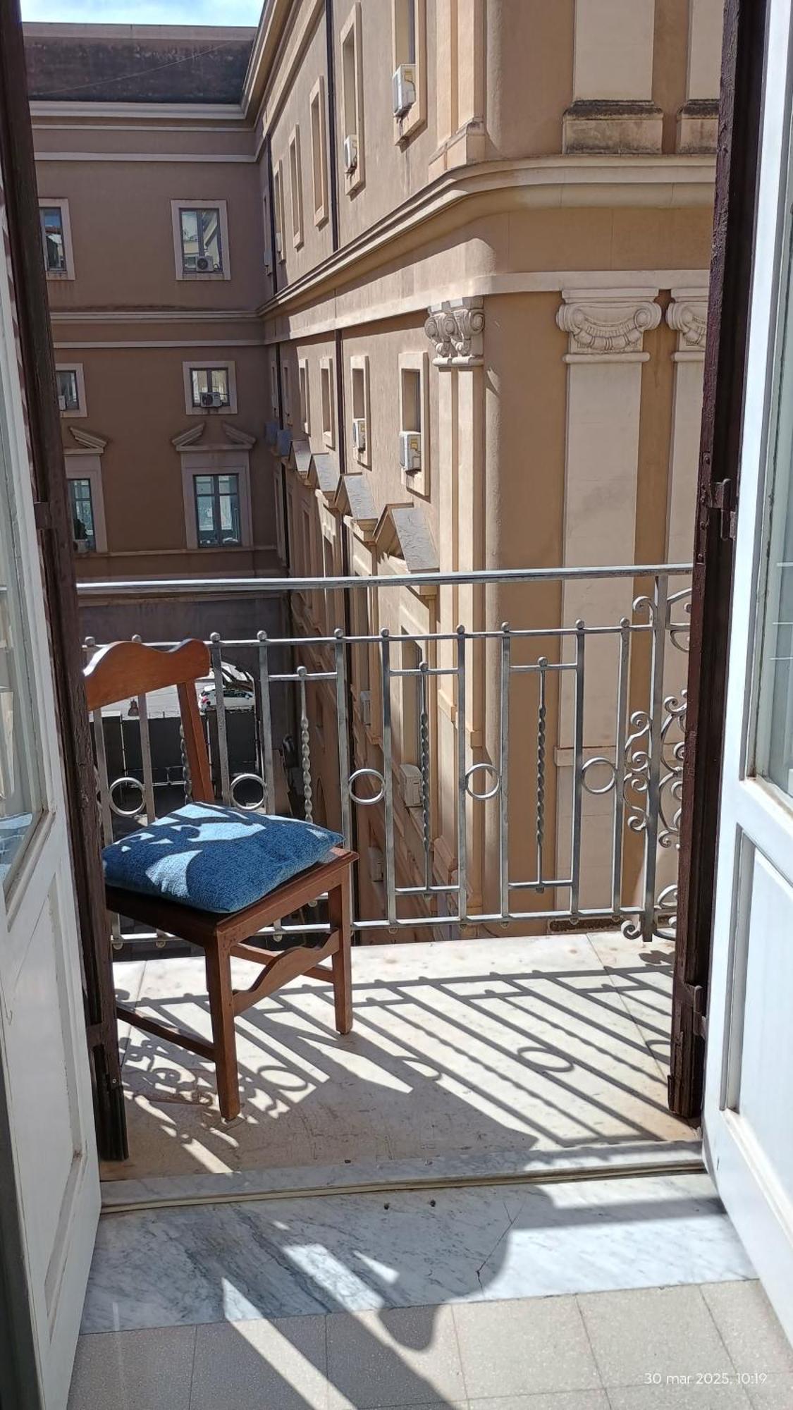 Arte Bianca Bed & Breakfast Palermo Bagian luar foto