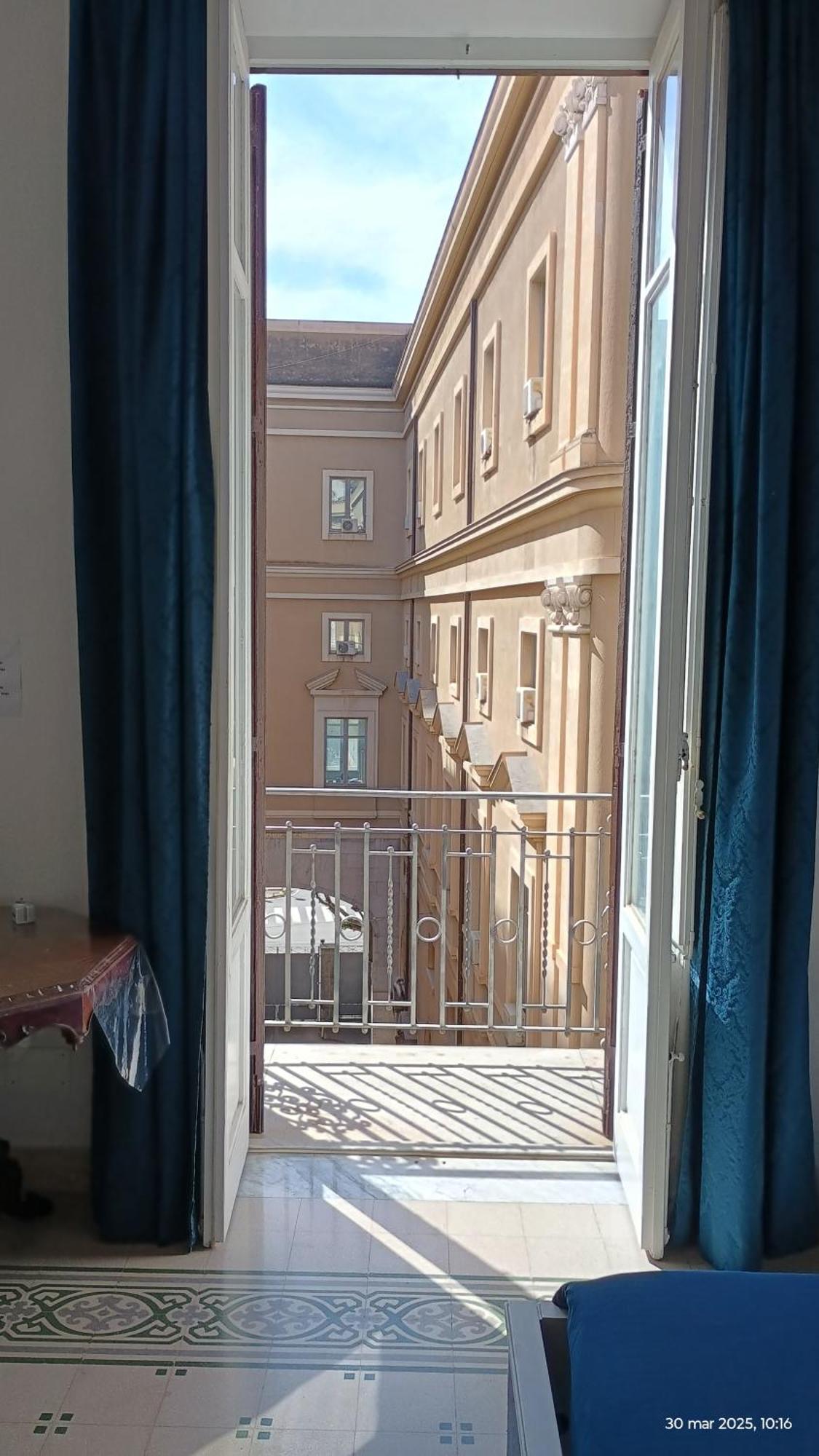 Arte Bianca Bed & Breakfast Palermo Bagian luar foto